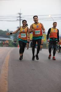 BIB: 4552
                            <button type="button" onclick="openModal(7922560)" class="btn btn-primary btn-sm float-right btn-popup" data-toggle="modal" data-target=".modal-high-quality">
                        <i class="fas fa-shopping-cart"></i> Add to Cart
                    </button>
                                            <button type="button" onclick="isThisMe(7922560, true)" class="btn btn-success btn-sm float-right btn-popup btn-isme hidden" data-toggle="tooltip" data-placement="bottom" title="นี่คือรูปของคุณใช่ไหม คลิกที่นี่เพื่อเอาเข้าอัลบั้ม">
                        <i class="fas fa-plus"></i> Add to album
                    </button>
                    <button type="button" onclick="isThisMe(7922560, false)" class="btn btn-warning btn-sm float-right btn-popup btn-isnotme hidden">
                        <i class="fas fa-ban"></i> Remove from album
                    </button>